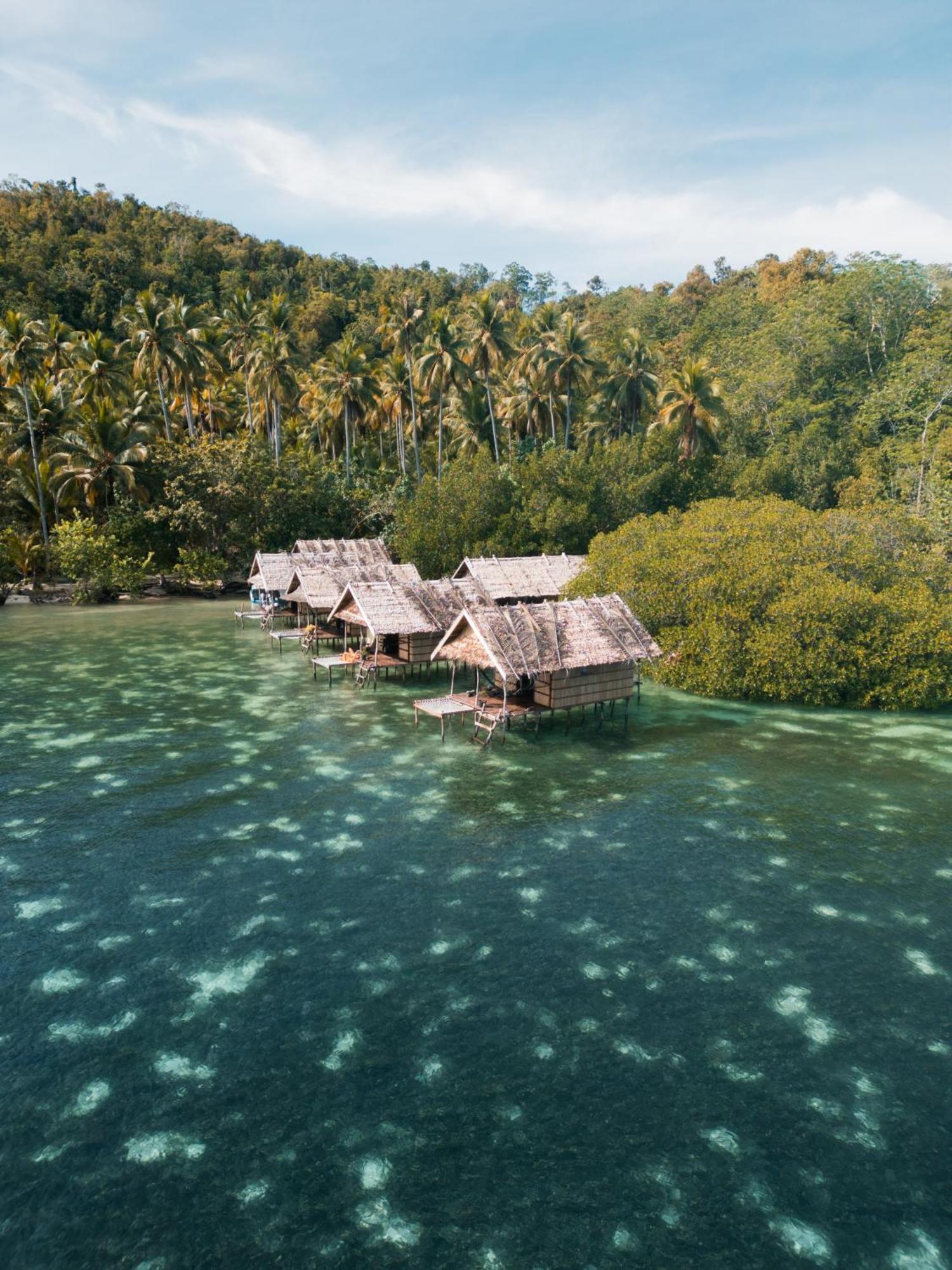 Mansuar Raja Ampat Bungalows Kri Exterior photo