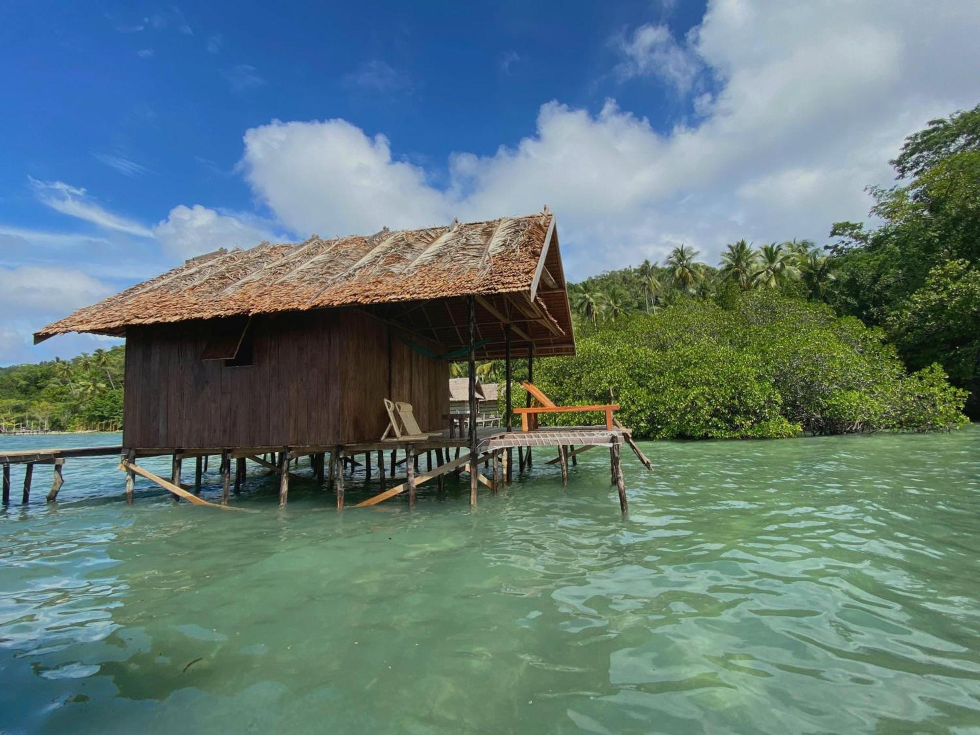 Mansuar Raja Ampat Bungalows Kri Exterior photo